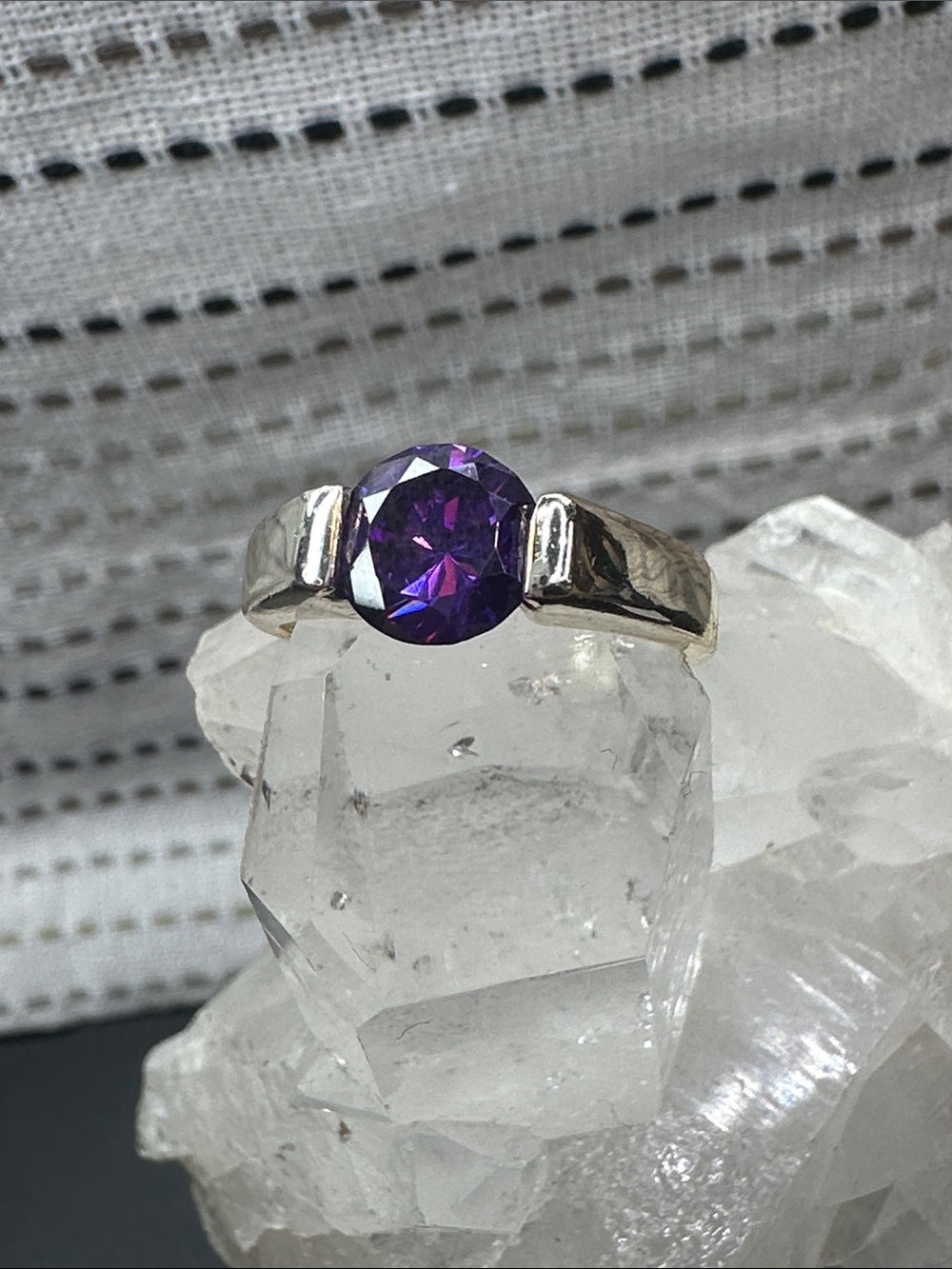 Sterling Silver 924 Ring with Purple Crystal Size 8
